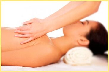 Krūtų masažo procedūra jai padidinti